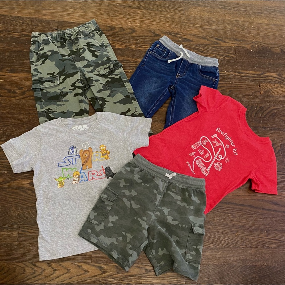 Mixed lot of 5 boy sz 5T